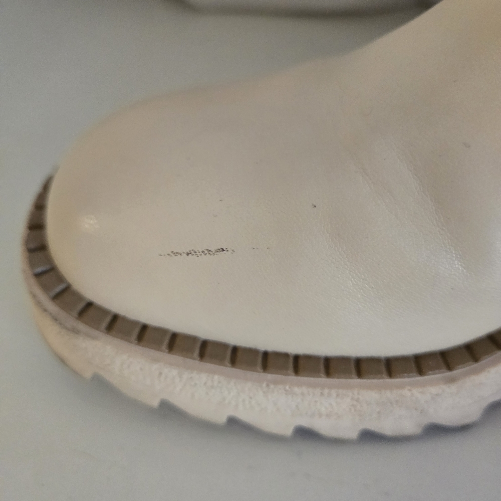 Sam & Libby Chelsea Boots | Heeled Vanilla Bean Chunky Tread | Size 7.5 - Picture 3 of 13